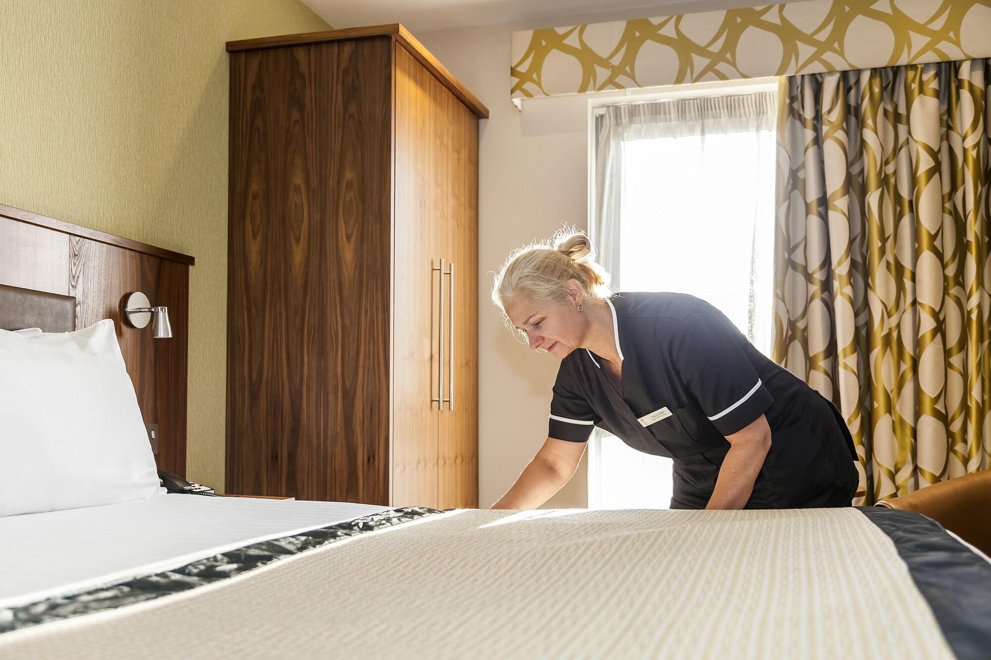 Best Western Plus Pinewood Manchester Airport-Wilmslow Hotel Exterior foto