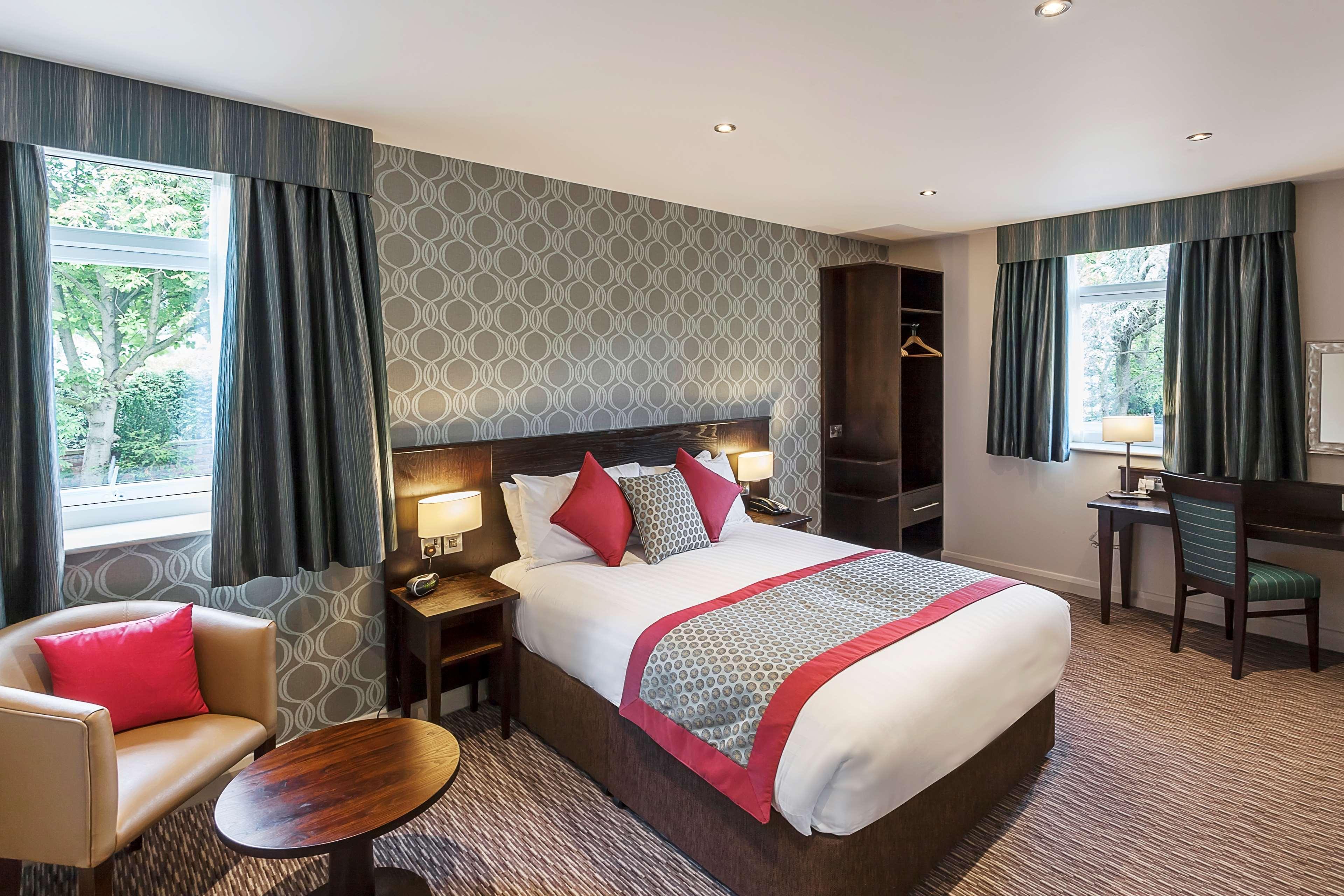 Best Western Plus Pinewood Manchester Airport-Wilmslow Hotel Exterior foto