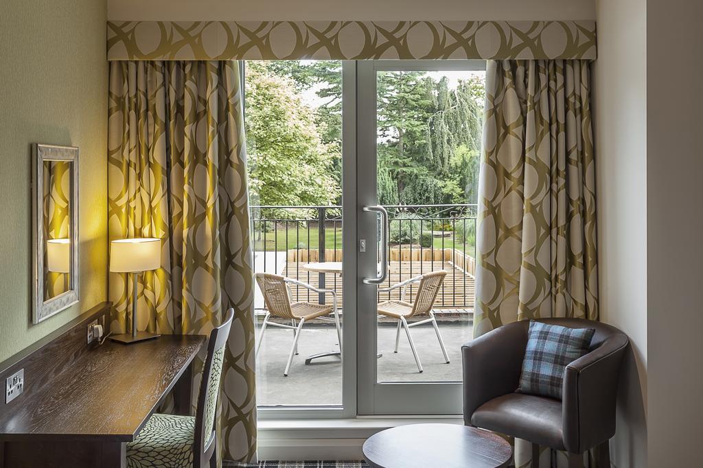 Best Western Plus Pinewood Manchester Airport-Wilmslow Hotel Exterior foto