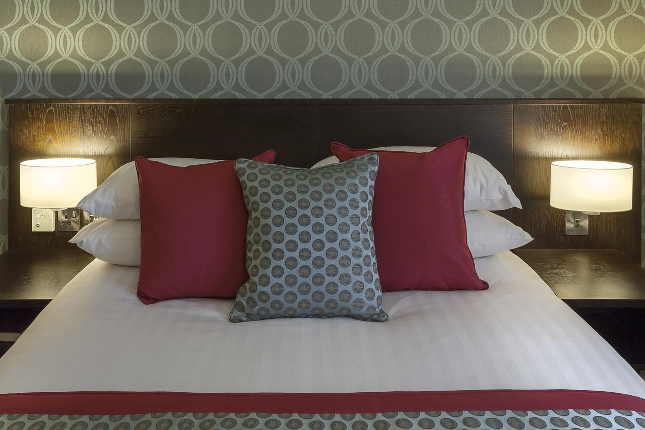 Best Western Plus Pinewood Manchester Airport-Wilmslow Hotel Exterior foto
