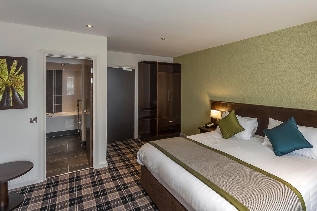 Best Western Plus Pinewood Manchester Airport-Wilmslow Hotel Exterior foto